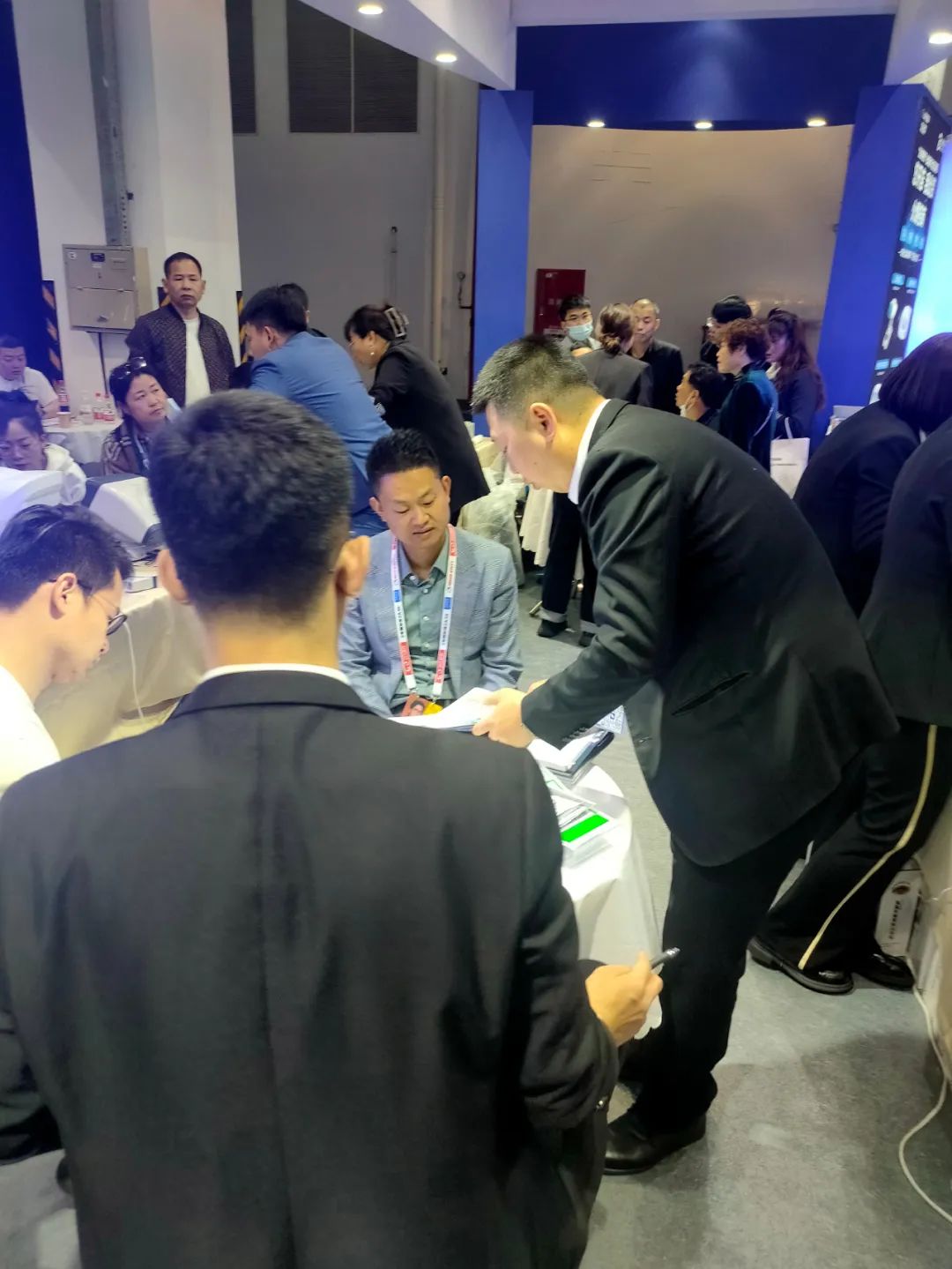 1680740759495661.jpg 1680740759495661.jpg